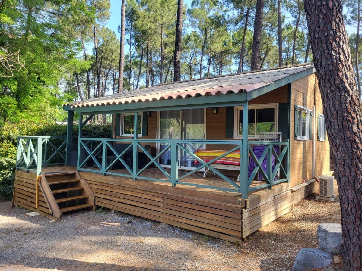 Village De Chalets Joyeuse Εξωτερικό φωτογραφία