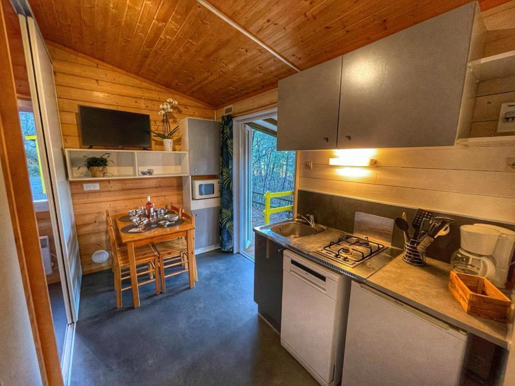 Village De Chalets Joyeuse Εξωτερικό φωτογραφία